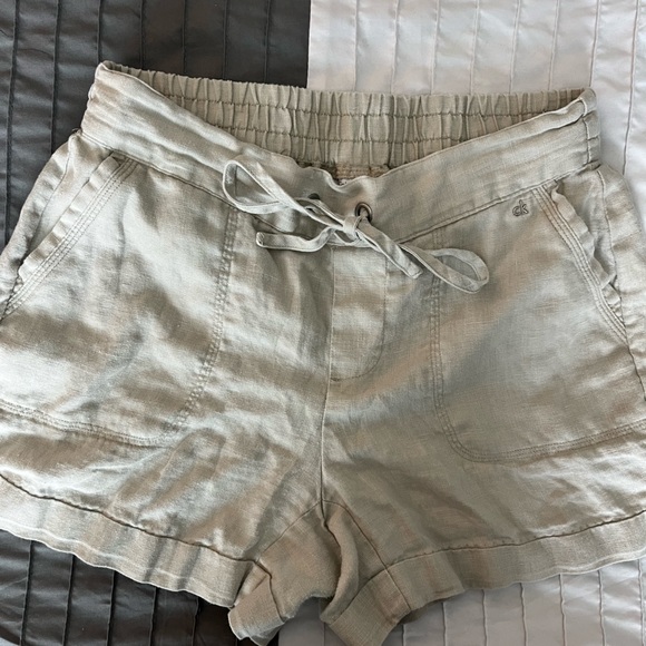 Calvin Klein linen shorts size 8 - Picture 1 of 7